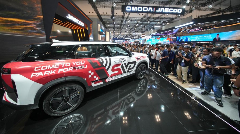 Jaecoo J7 SIVP Parkir Sendiri Tanpa Sopir