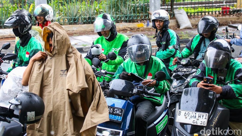 Ojol Komisi Baru Tarif Stabil