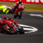 Silverstone Panas Perebutan Juara
