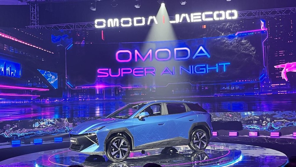 Omoda O4 SUV AI Pertama Dunia