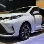MPV Hybrid Mewah Harga Mengejutkan