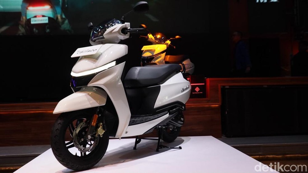 TVS Sentil Motor Listrik Hantu