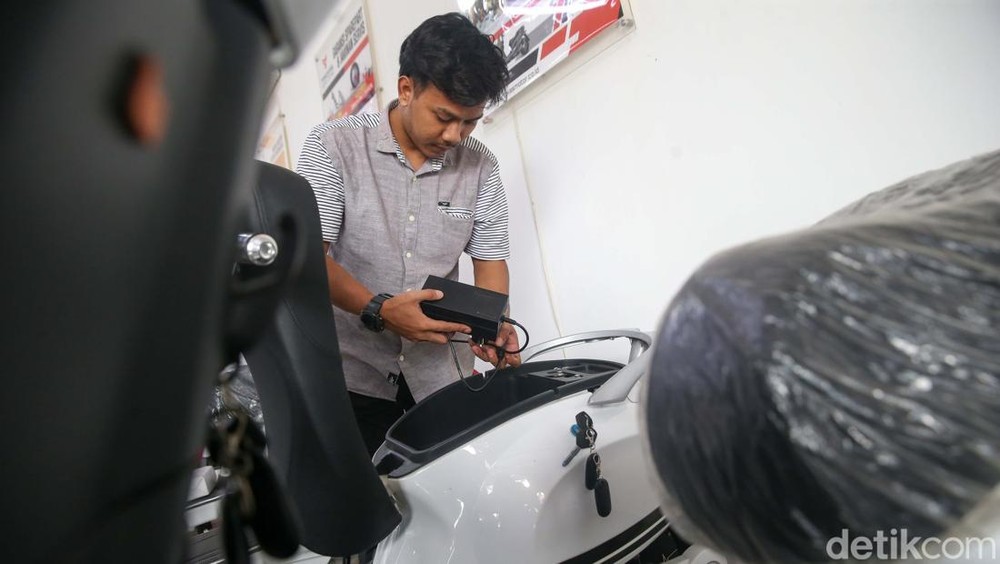 Rp 5 Juta Motor Listrik Siap Meluncur