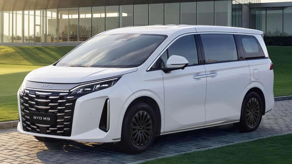 BYD M9 MPV Baru Siap Guncang