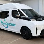 Supervan Listrik Bikin HiAce Panik