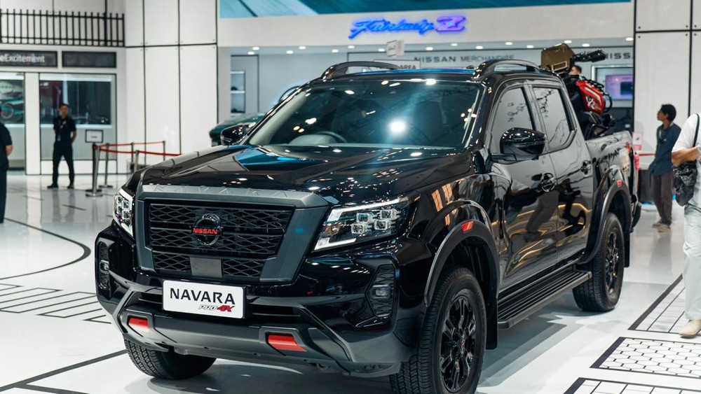 Navara Guncang Segmen Pikap