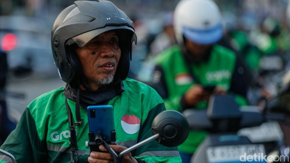 Gaji Ojol Meroket Asosiasi Buka Suara