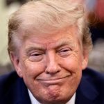 Trump Sebut Pengguna EV Sakit