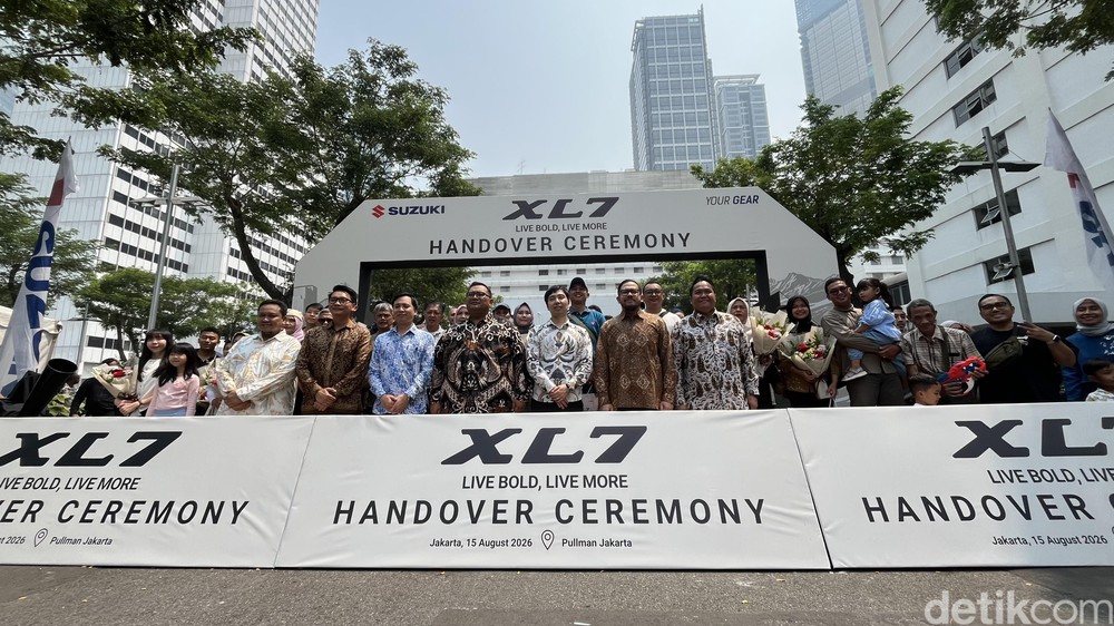 XL7 Baru Mulai Dikirim