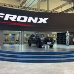 SUV Coupe Hitam Suzuki Menggoda