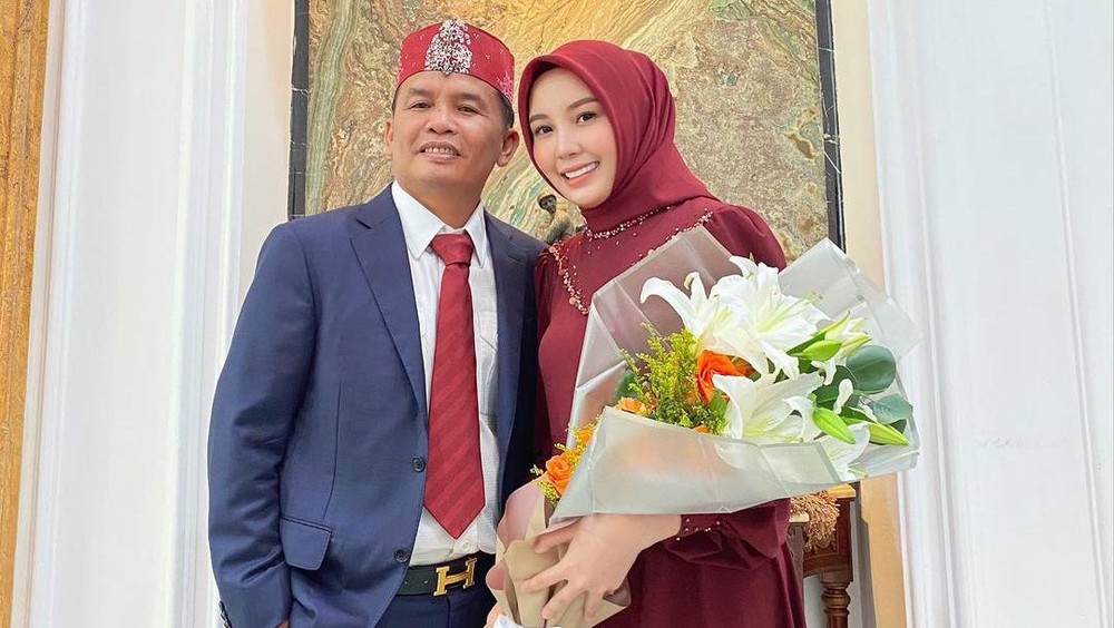 Mewahnya Garasi Gubernur Kalteng