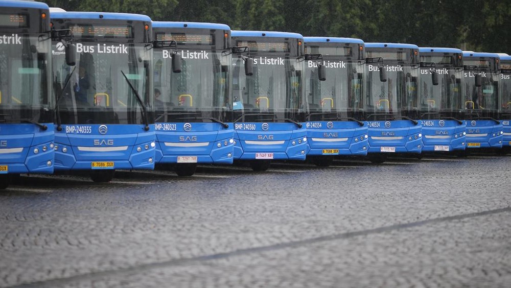 Jakarta Banjir Bus Listrik