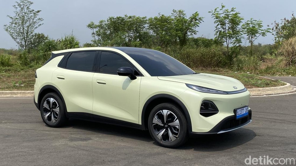 SUV Listrik Pintar Changan Nevo Q05