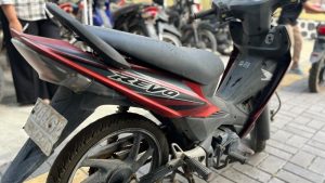 Revo Rp 700 Ribu Kondisi Ajaib
