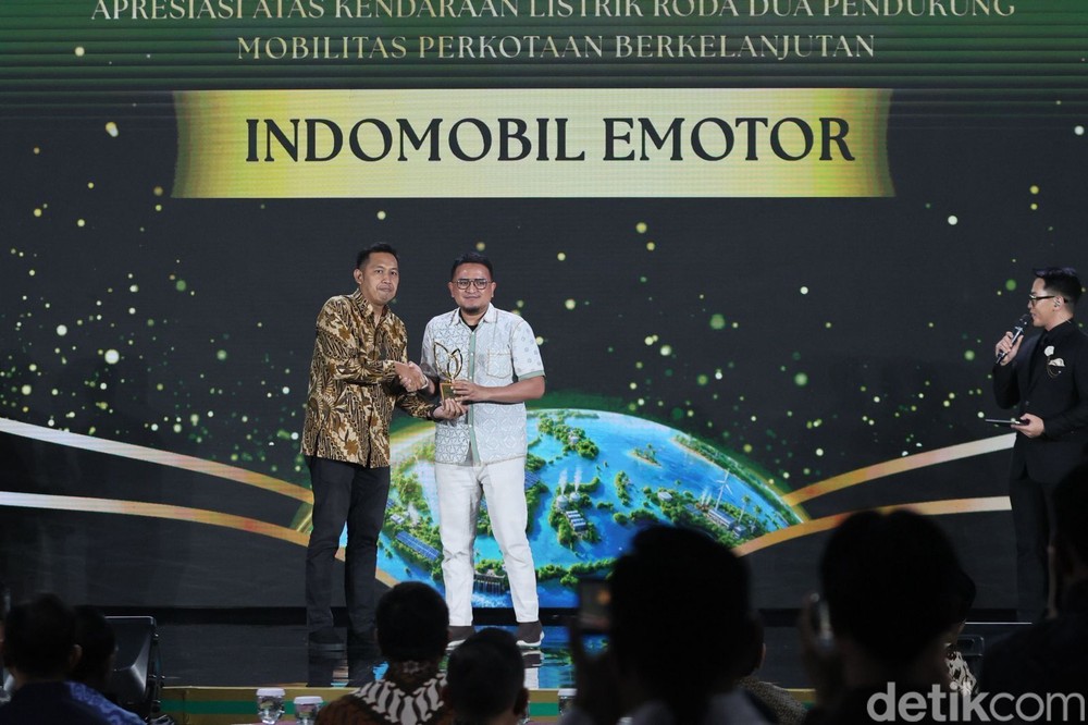 Indomobil eMotor Pimpin Inovasi Hijau