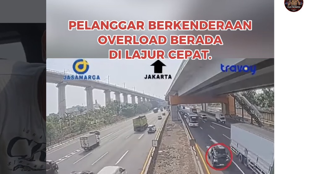 Sopir Pikap Viral Mengamuk
