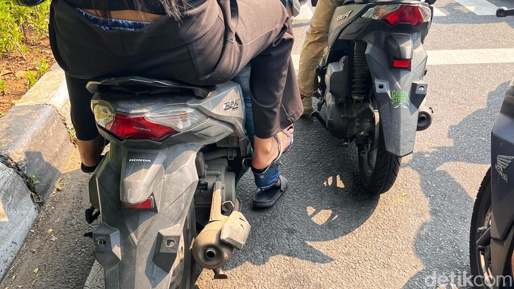Misteri Motor Tanpa Pelat Nomor
