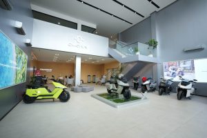 OMOWAY Kini Makin Dekat Manjakan Pengguna Motor Listrik