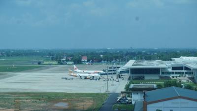 Tiket Terbang Makin Mahal