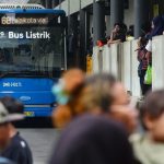 Pejabat Eropa Naik Bus Bisa Jadi Contoh