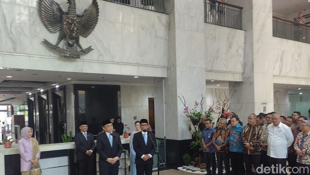 Mengenal Koleksi Kendaraan Wamenkeu Baru