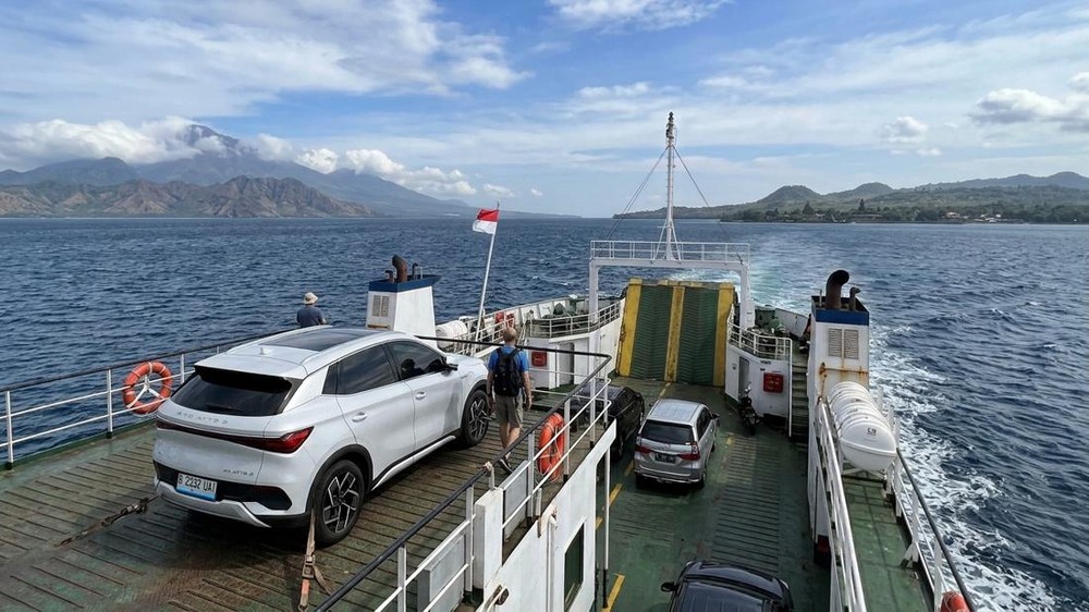 Aturan Baru Angkut Mobil Listrik di Kapal