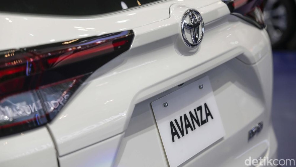Punya Dua Avanza Pajaknya Beda Jauh