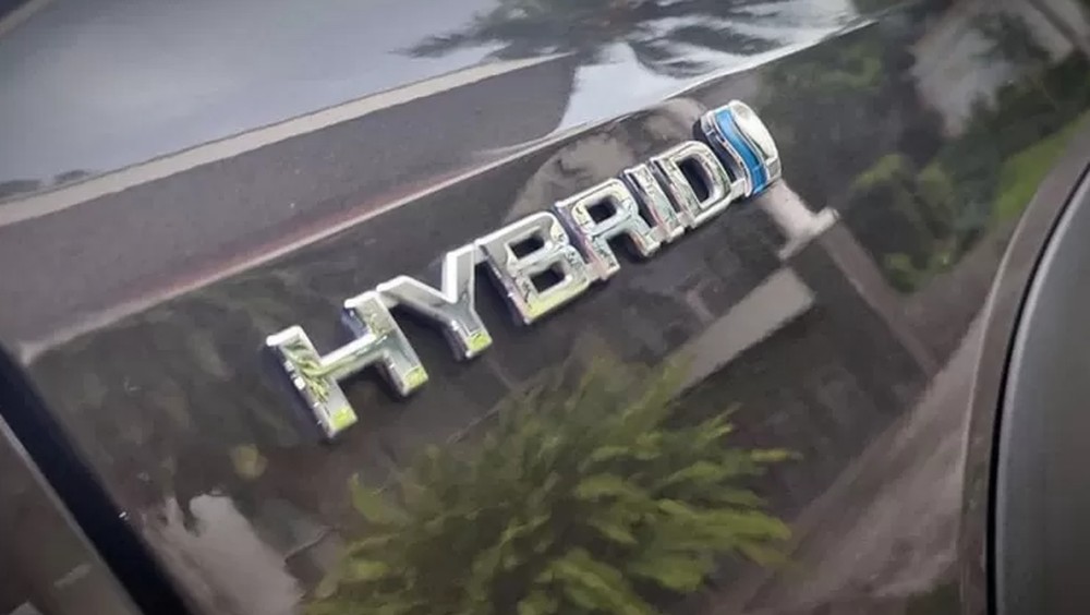 Strategi Baru Dorong Mobil Hybrid di Indonesia