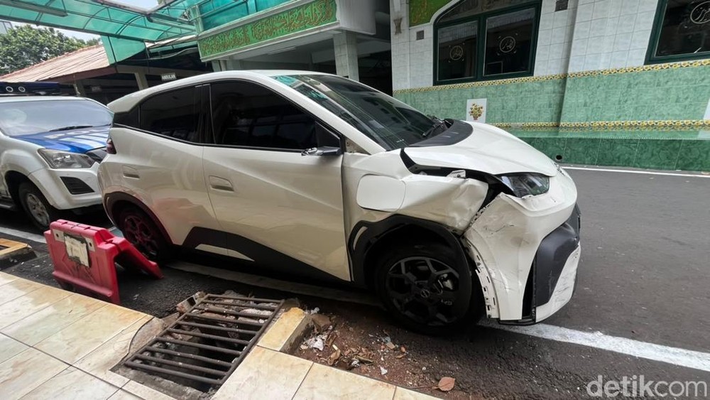 Tragedi Mobil Listrik di Blok M