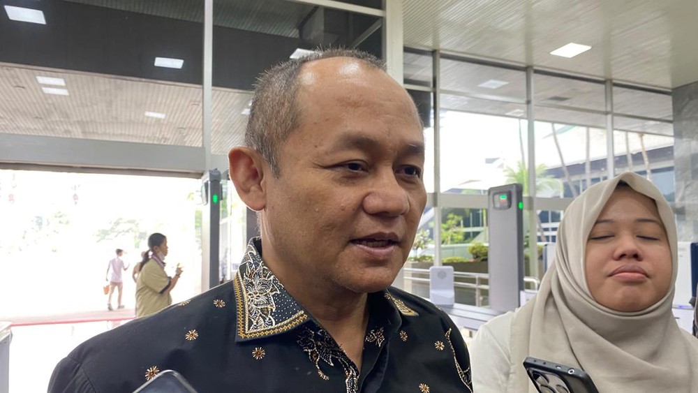 Misteri Koleksi Mewah Garasi Menteri Baru