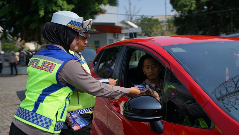 Polisi Pakai Bodycam Saat Razia Jalanan