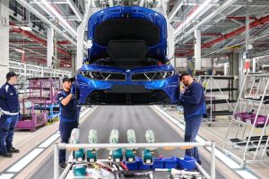 Strategi BMW Bayar Pesangon Fantastis