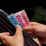 Rupiah Terperosok ke Level Rp17.903