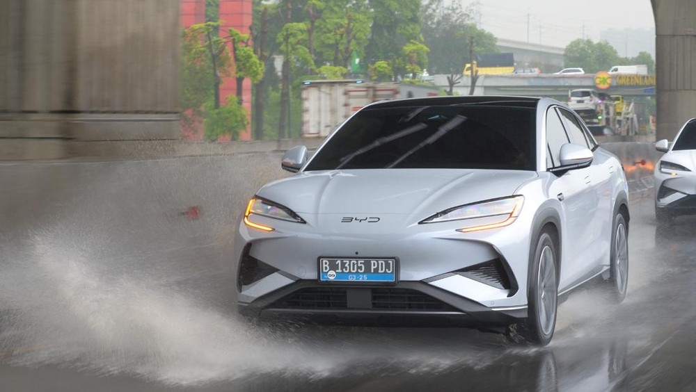 Harga Mobil Listrik BYD Melonjak Drastis