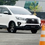 Innova Reborn Tetap Laris Meski Solar Mahal